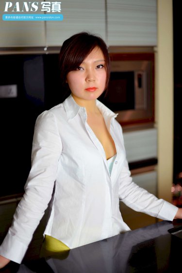 年轻的女医生